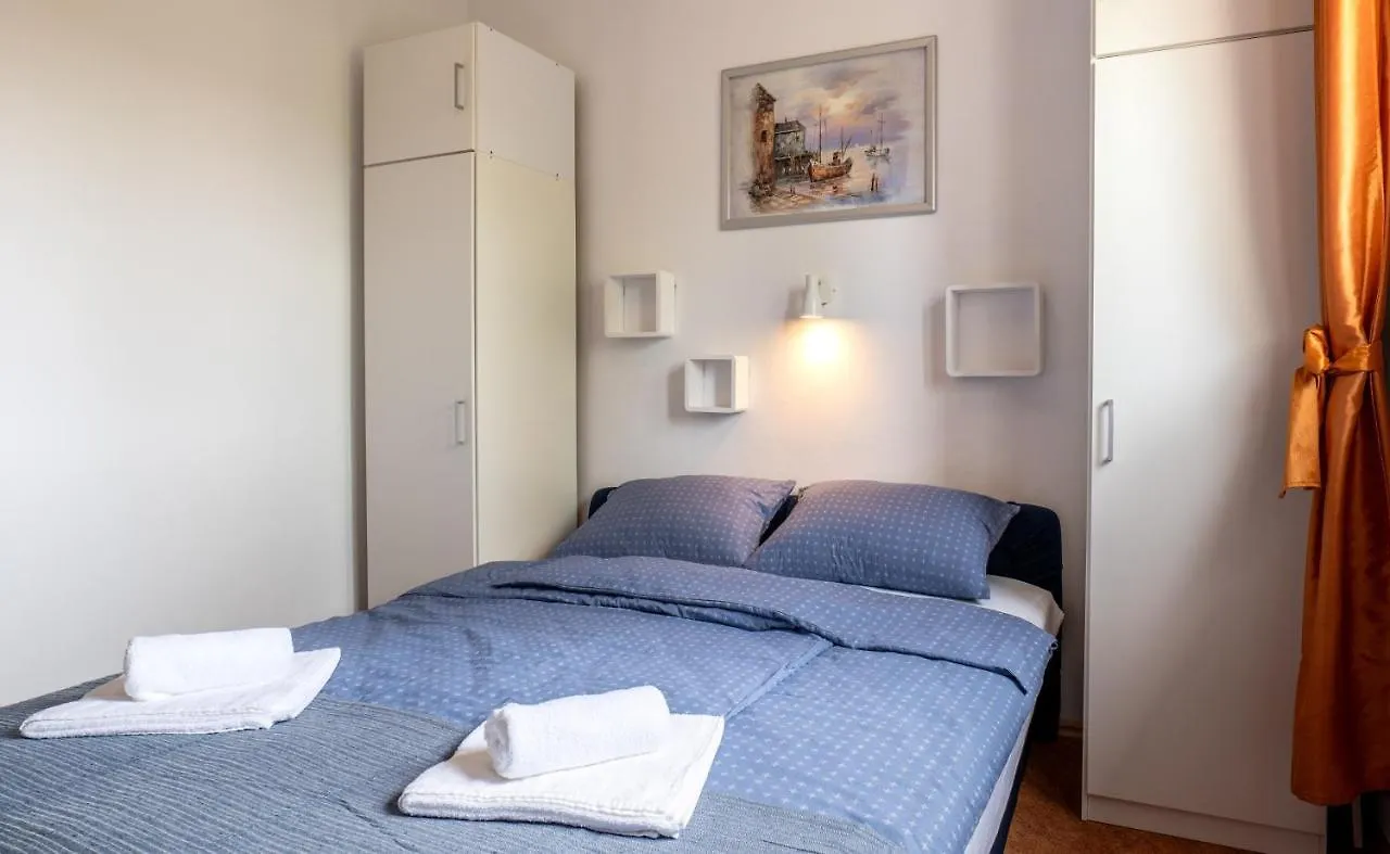פג Apartment Tiam